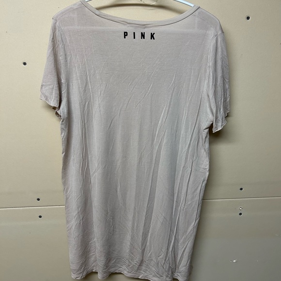 2/$30⚡️- SHIRT | Women’s graphic shirt Victoria Secret shirt size medium - Picture 2 of 4